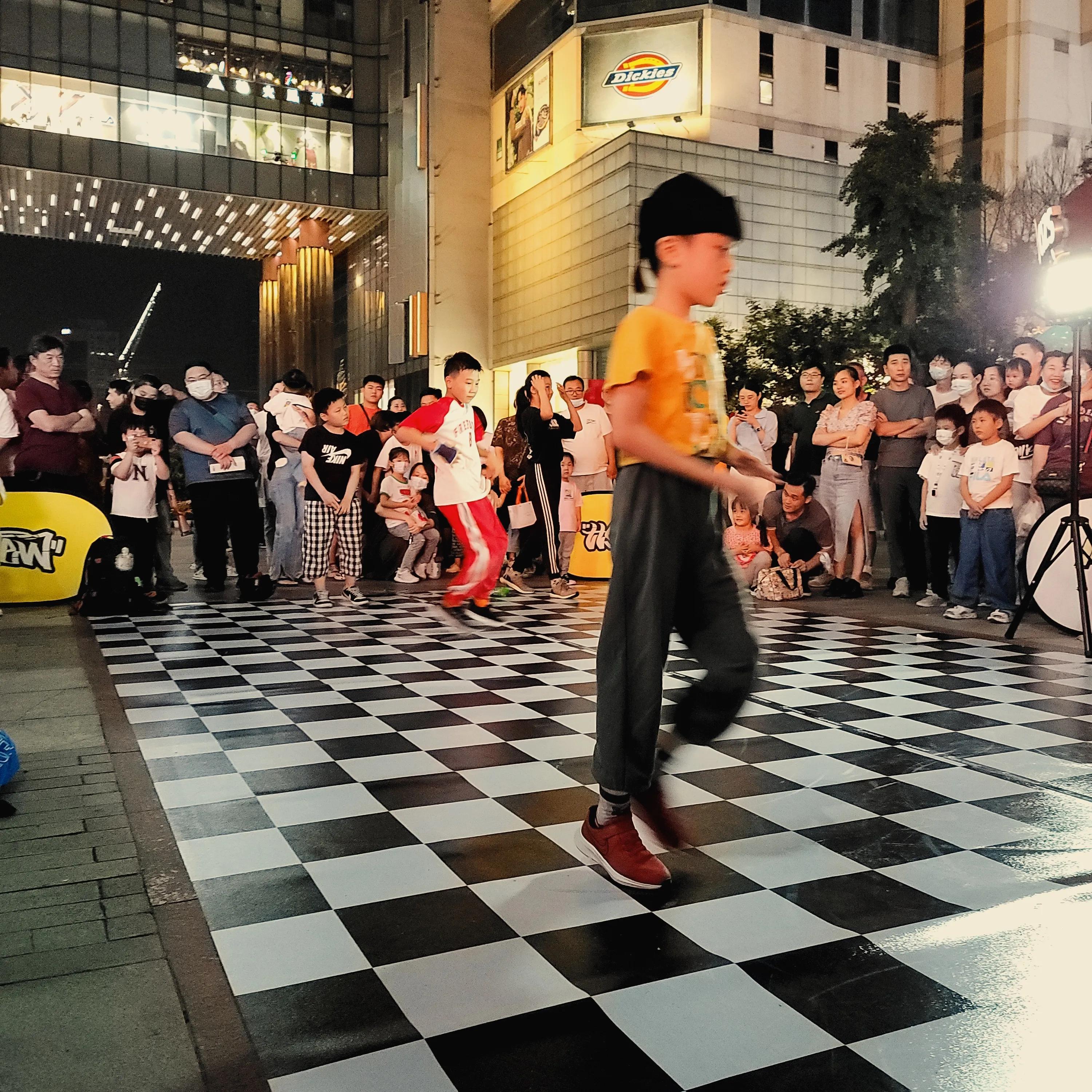 彭城广场彭城壹号,彭城壹号时尚文化休闲街