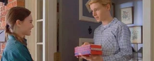 恋爱是单方面的付出及时止损,在恋爱中一直都是单向付出