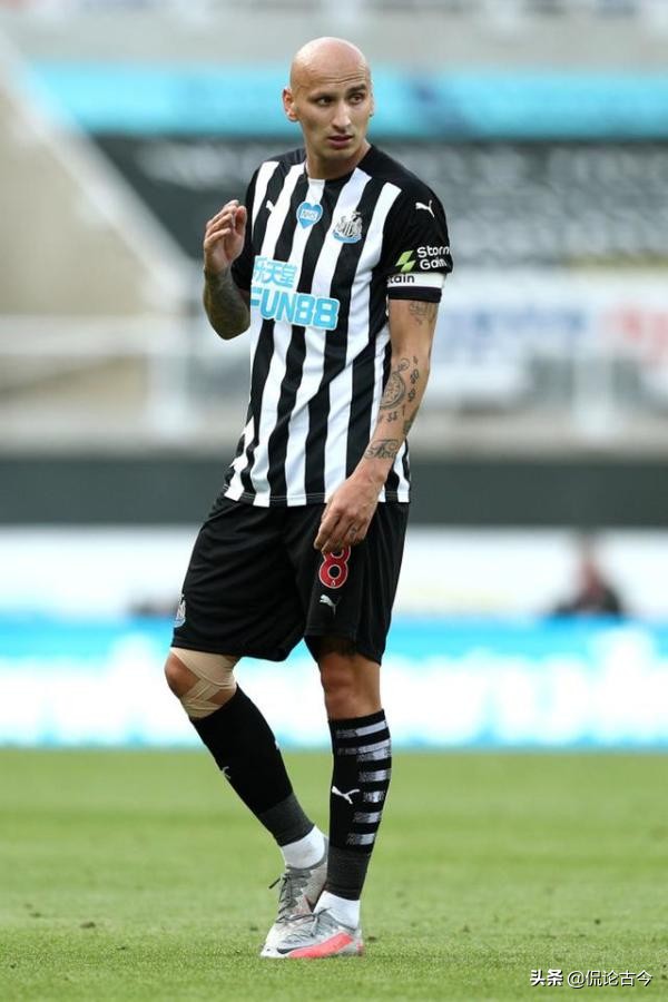 新赛季英超球衣颜值,新赛季复古球衣