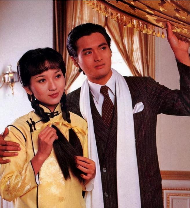 “古装第一美女”赵雅芝的混乱情史，和那些被她迷倒的男神们