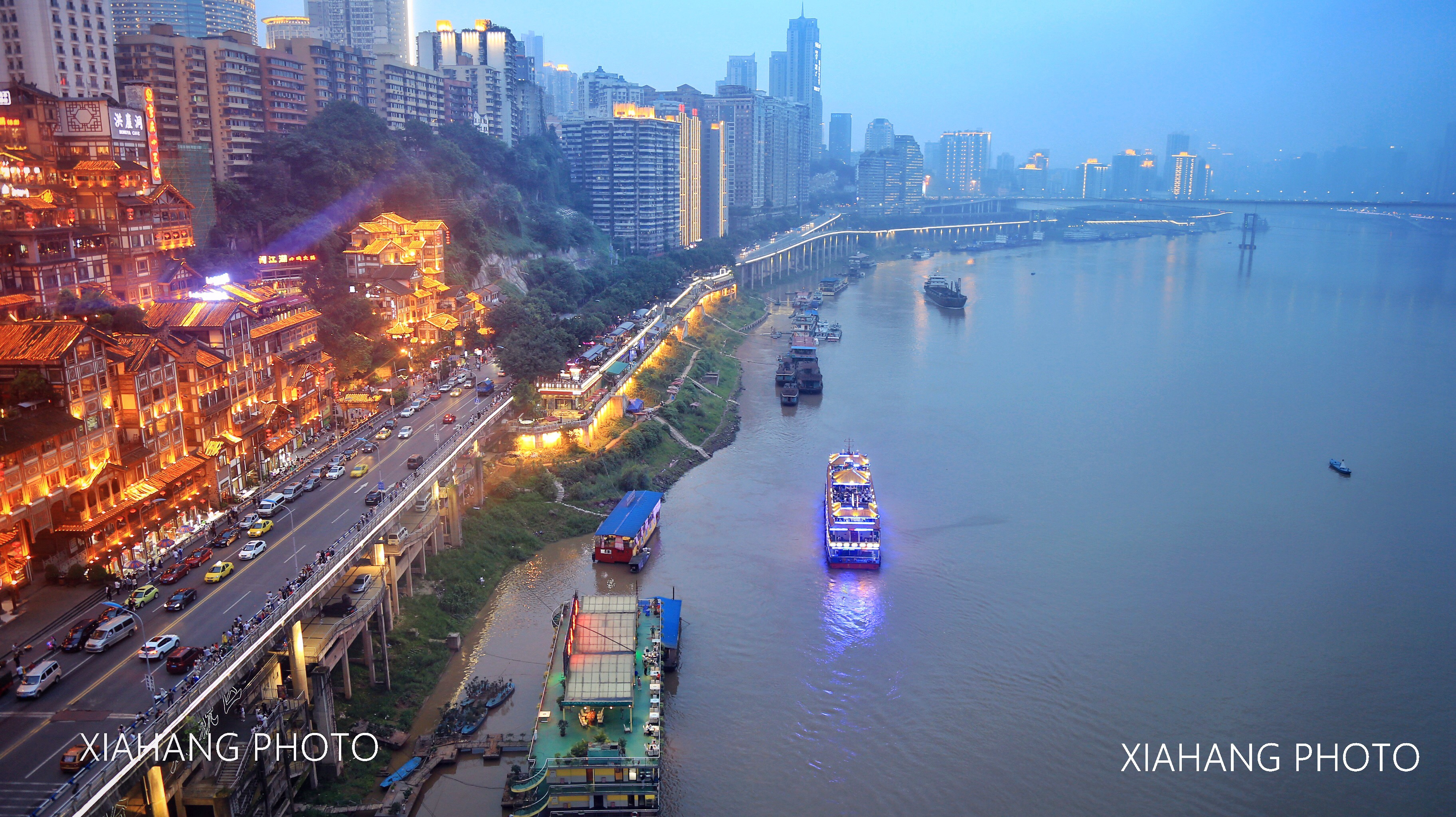 现实版的千与千寻真的存在,现实中的千与千寻场景