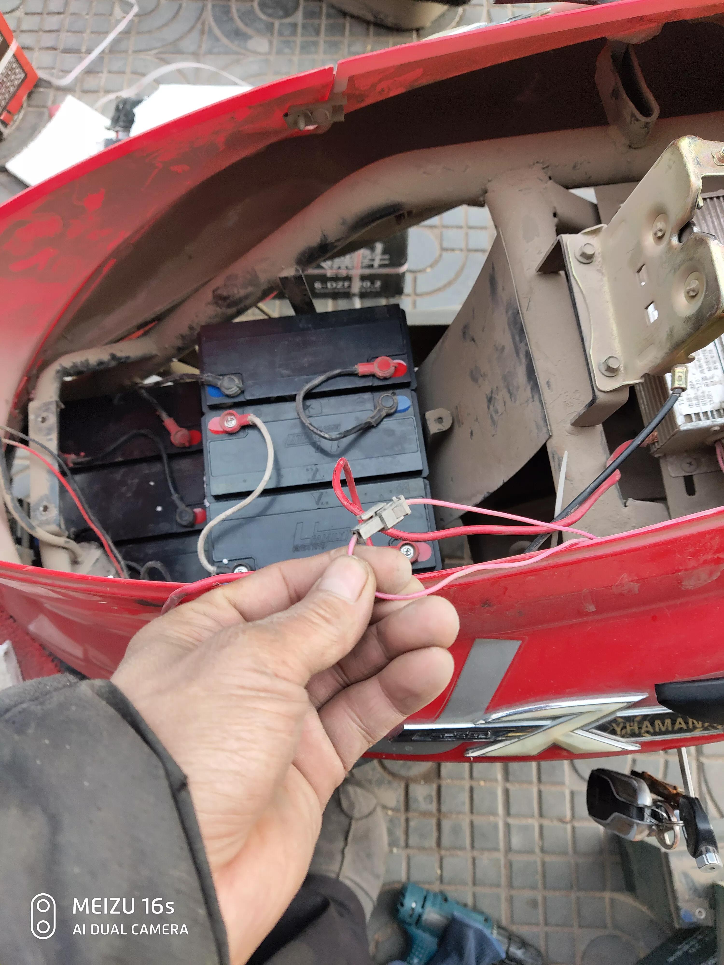 这才是电动车跑不快的真相,这才是电动车跑不远的原因