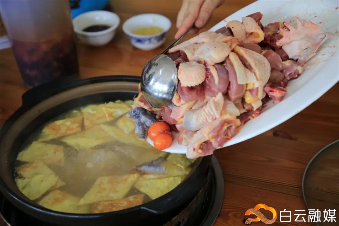 阳光正好来场户外,阳光正好去爬山