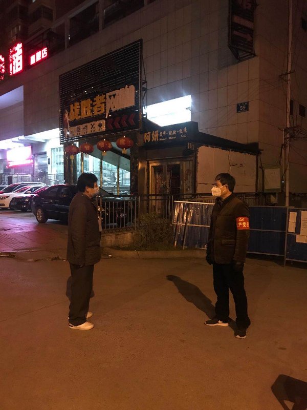 黄州区桐梓岗社区战疫逆行“群英谱”