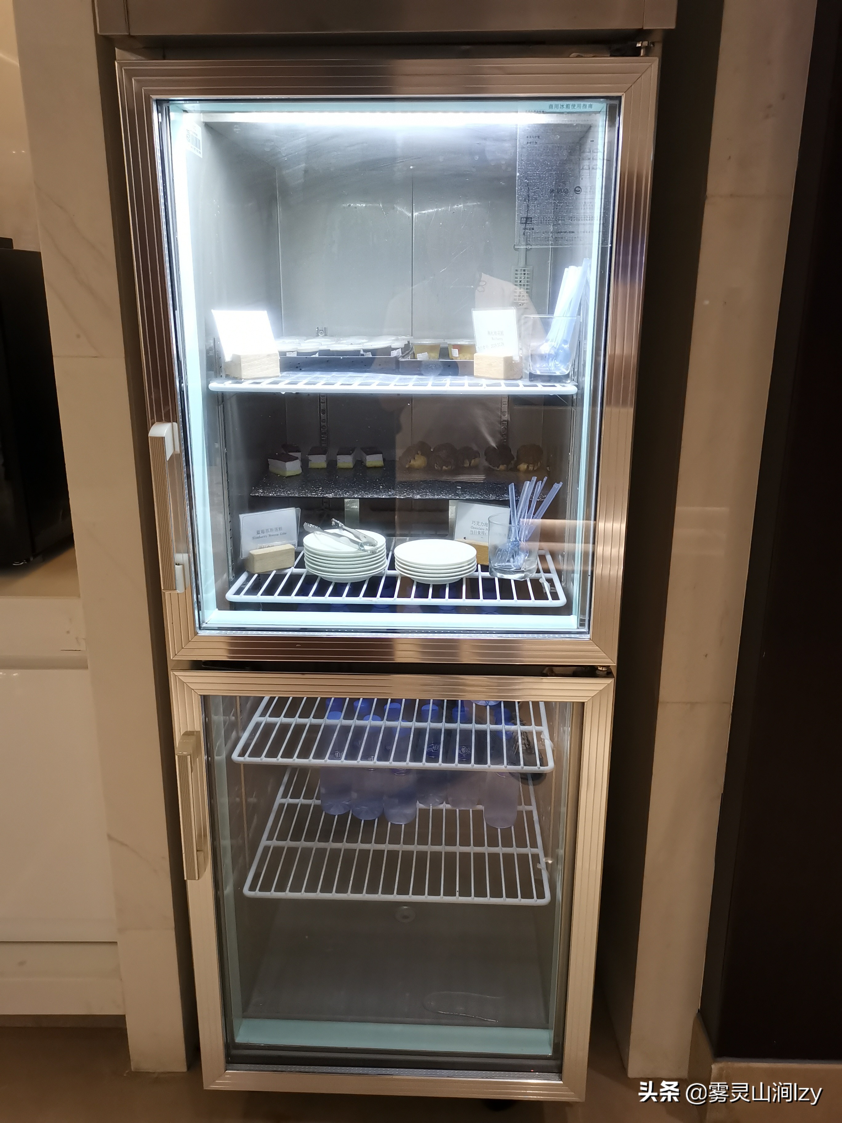 白云机场南航明珠贵宾休息室攻略,广州白云机场头等舱候机室