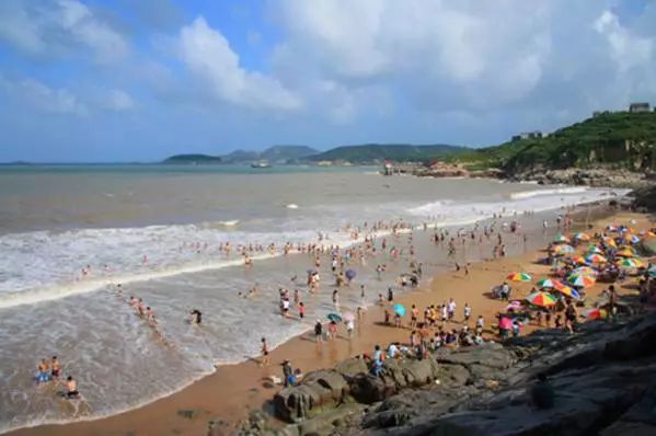 上海周边干净的沙滩,上海沙滩