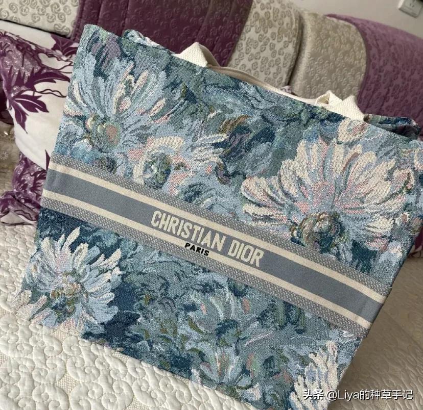 为什么不能拿假包,女生会买假的包吗