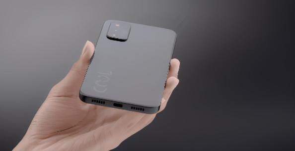 手机外观发展至今，是否还有颠峰审美之作？苹果或许不是唯一答案