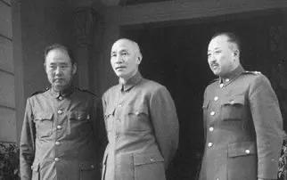 傅作义的许多部下都佩服他的一个特点:不说硬话,不做软事