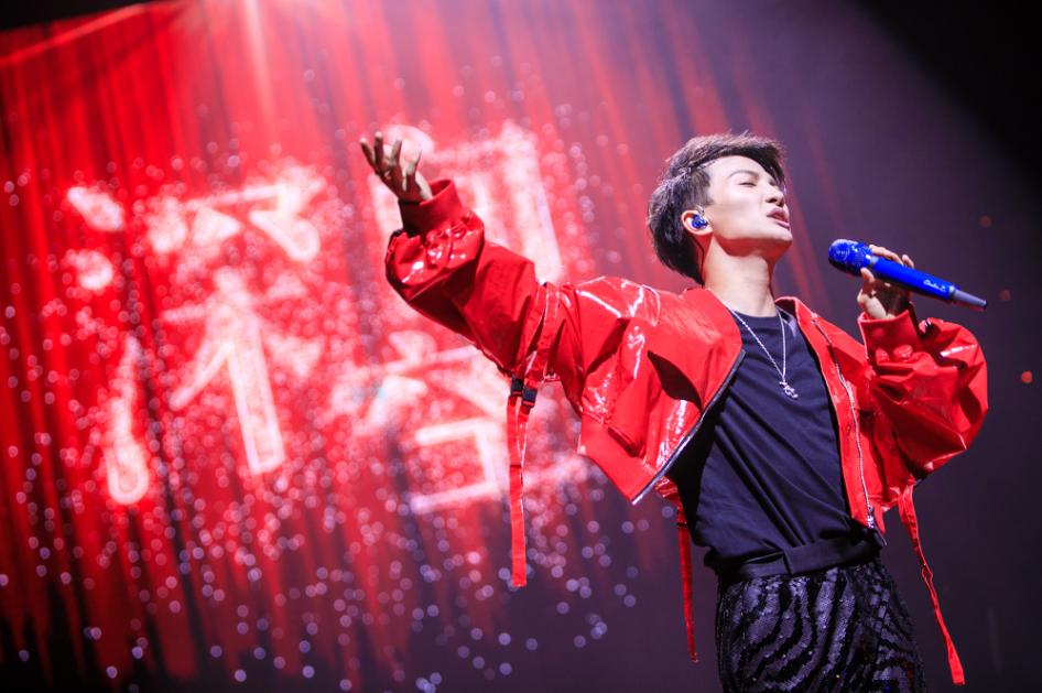 monsters周深的翻唱视频,周深翻唱monster原唱反应