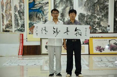 不须扬鞭自奋蹄上一句,李红印视频