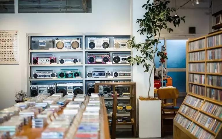 烧完黑胶烧什么日本开始烧卡带了