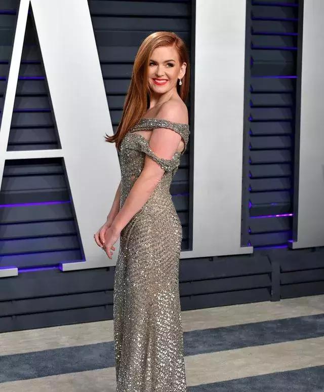 ladygaga奥斯卡佩戴大黄钻石,ladygaga黄宝石