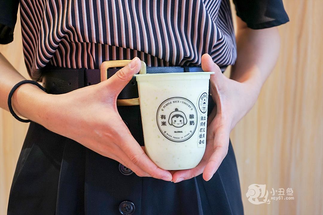 低糖好喝饱腹感超强的酸奶,爆款能嚼的酸奶