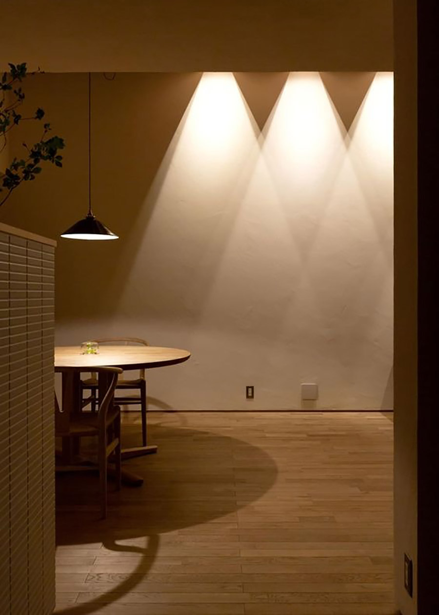 主妇家居的布置,小户型客厅适合台灯落地灯装法