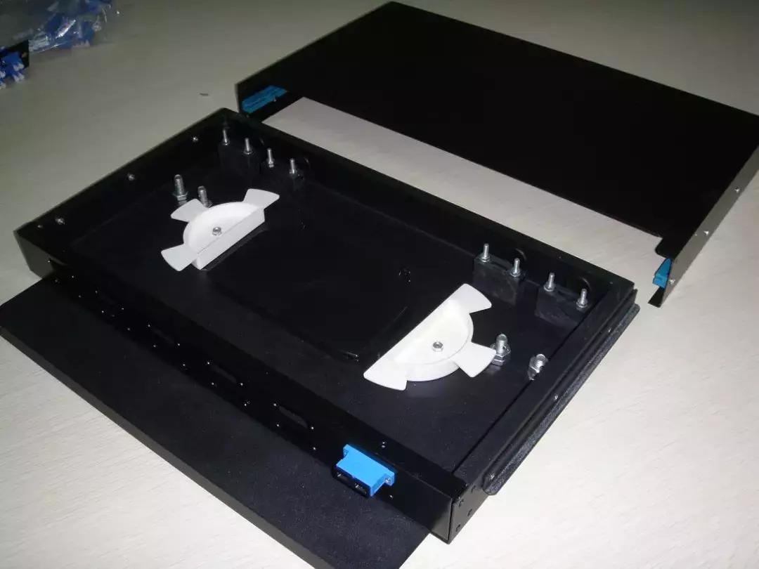 光纤终端盒的盘线方法,光缆终端盒与熔纤盘的区别