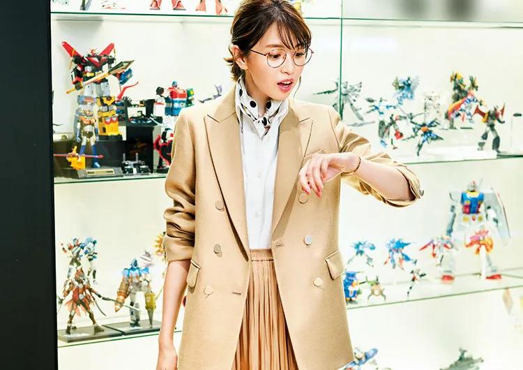 小方巾各种系法时尚,小方巾的10种最美系法配大衣