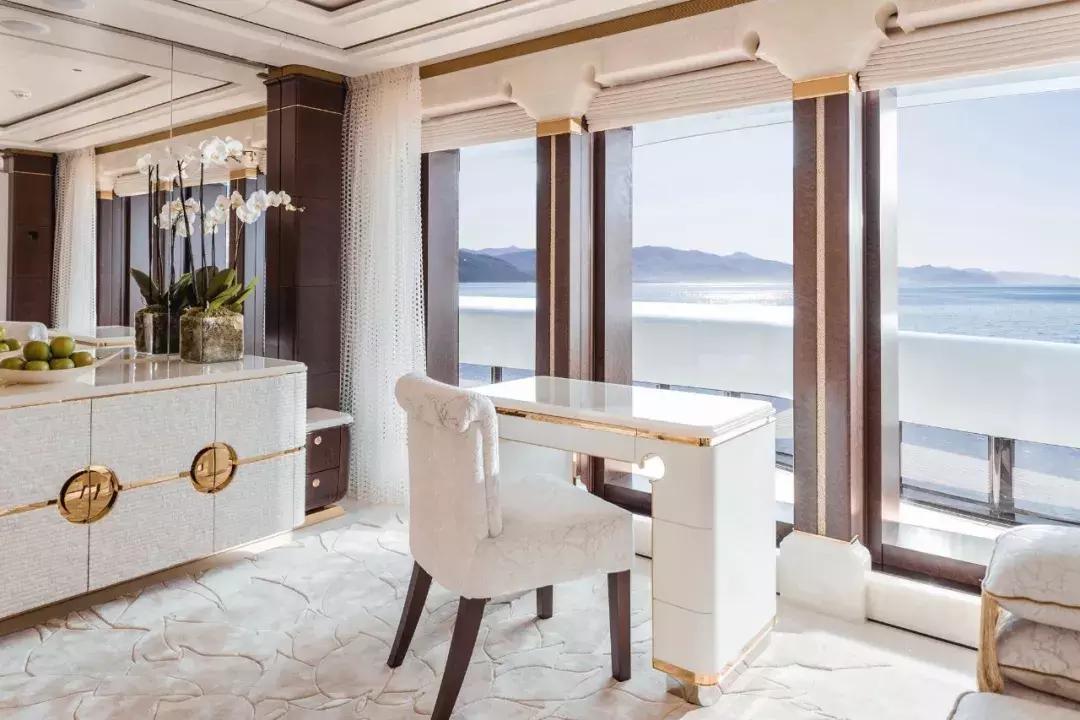 超级私人游艇海上别墅,海上漂浮游艇别墅