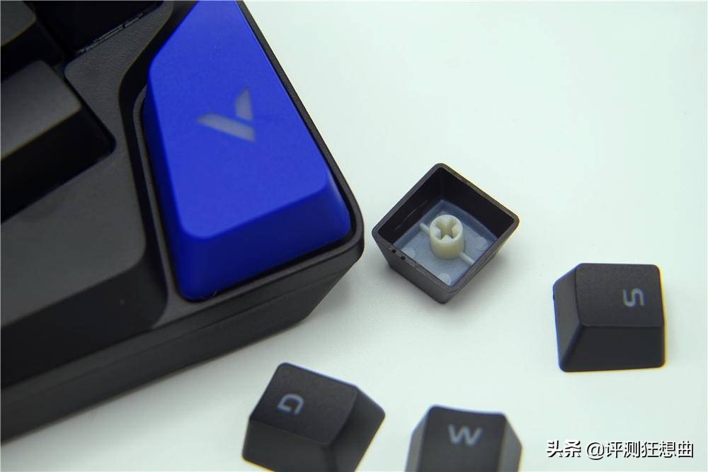 雷柏机械键盘v500pro青轴使用感,雷柏V500键盘青轴