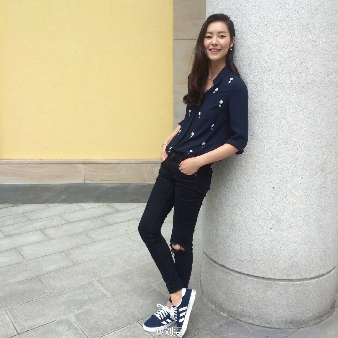 林允现在和周星驰合作解约了吗,林允终止与ck合作