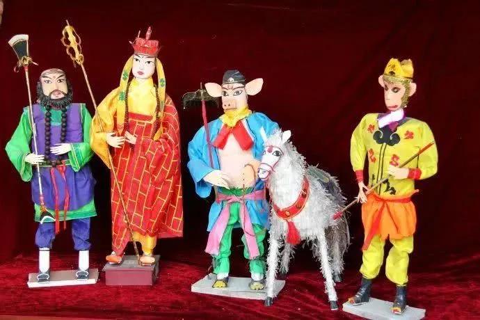 “中国人对死亡原来如此浪漫”这一回，巴黎展出了我们最忌讳的