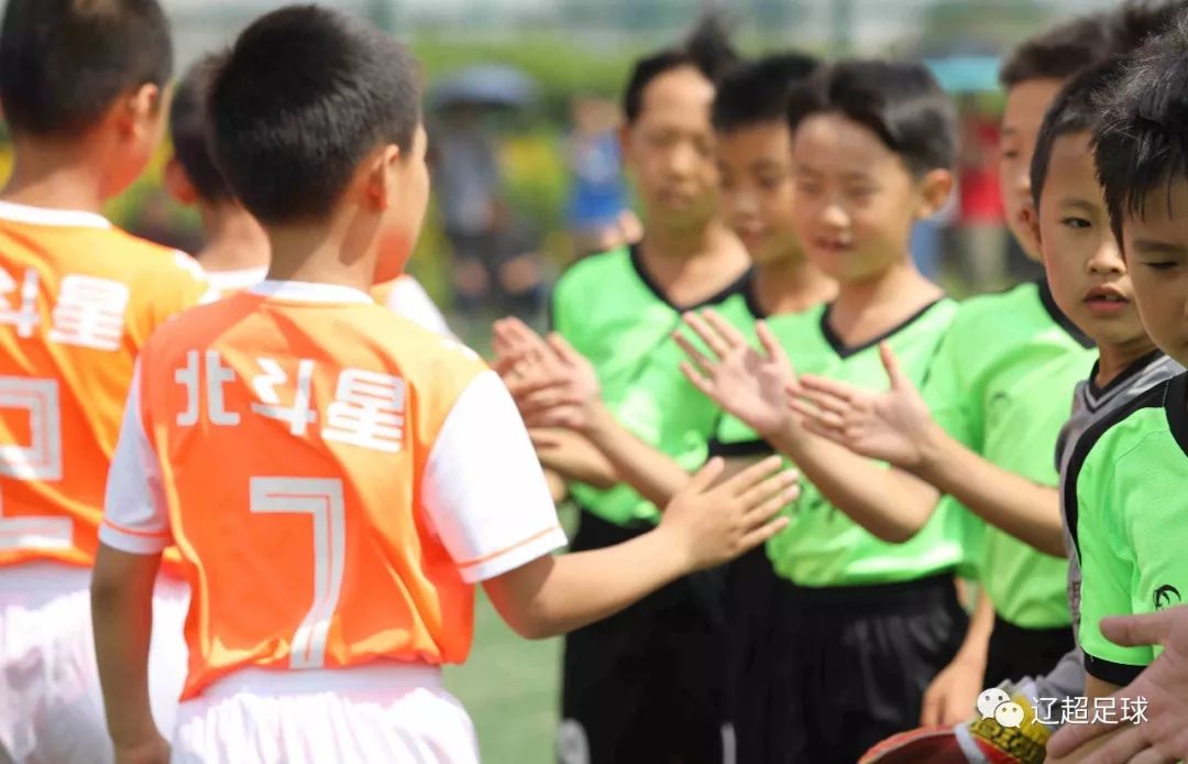 涓烘ⅵ鍚埅绡悆,涓烘ⅵ鍚埅2011