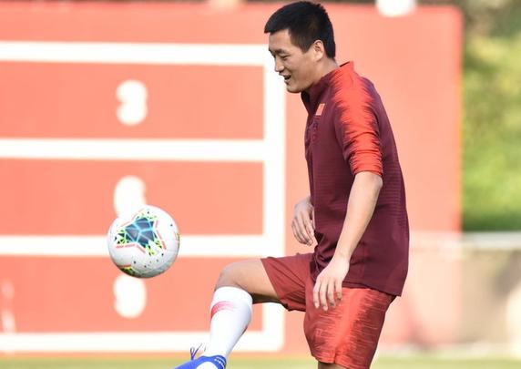 国足十大名帅排名,国足排名前10的球员