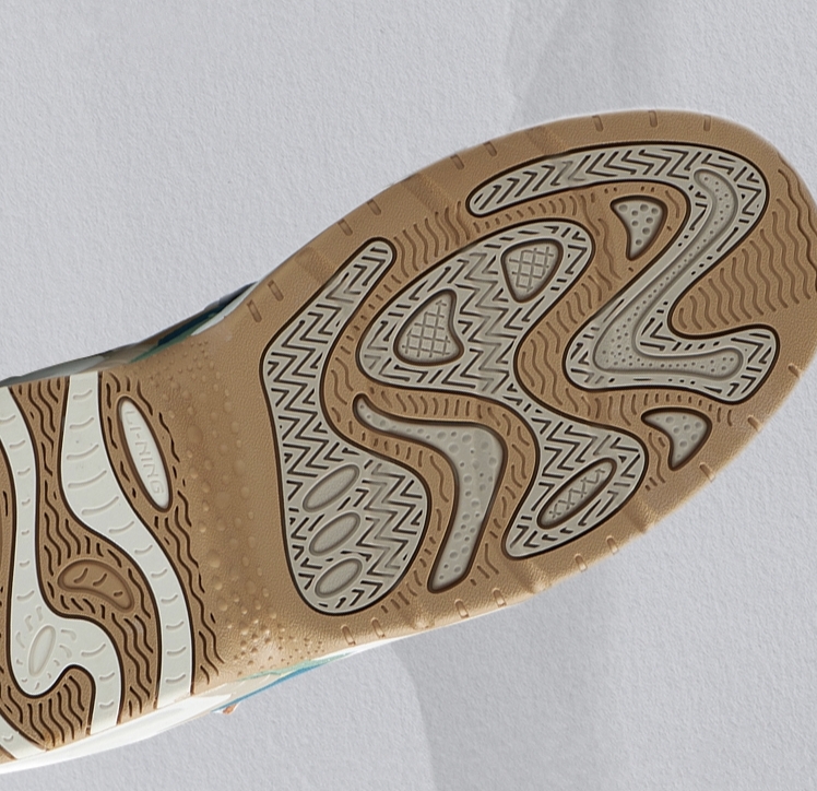 李宁鞋子时装周秀款,李宁走秀款鞋女鞋板鞋