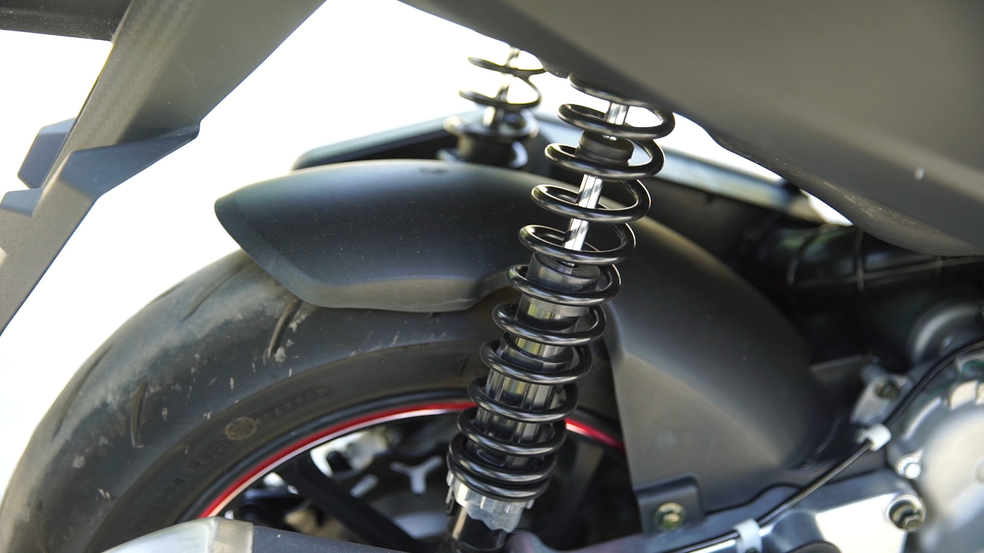 龙嘉vmaxie300n运动型踏板300cc,龙嘉vmaxie300运动型踏板300cc