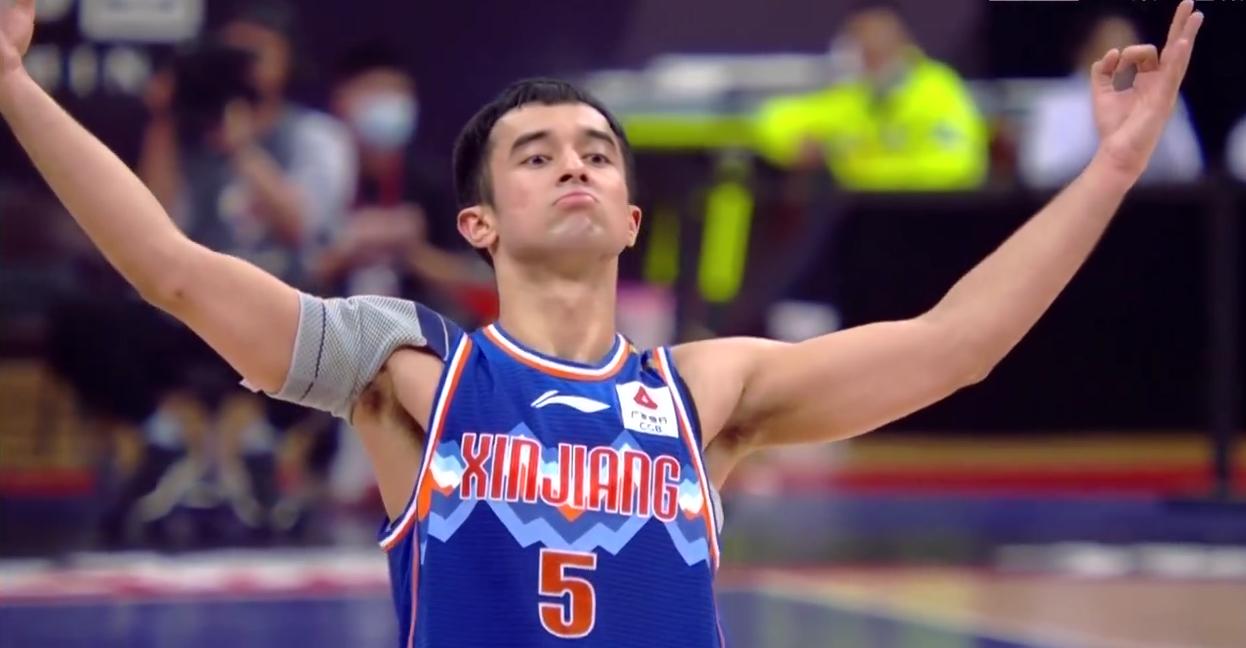 杨毅道出湖人输球原因,杨毅说广东队输球视频