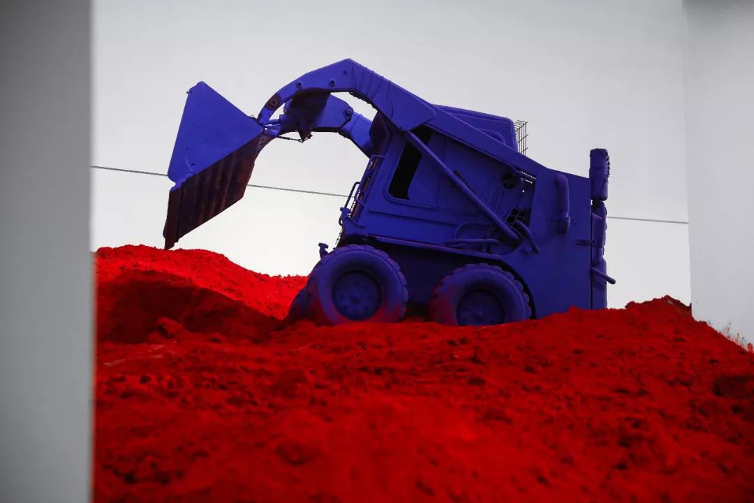 安尼施卡普尔北京,安尼施卡普尔三原色