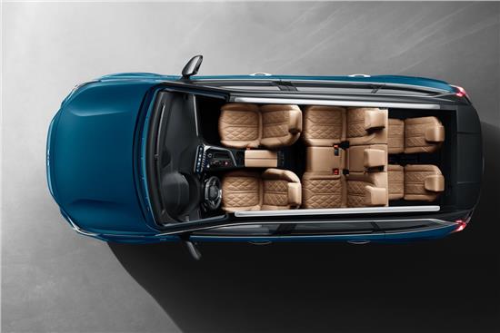 新法式基础款不只流行更实用,新法式驾控旗舰