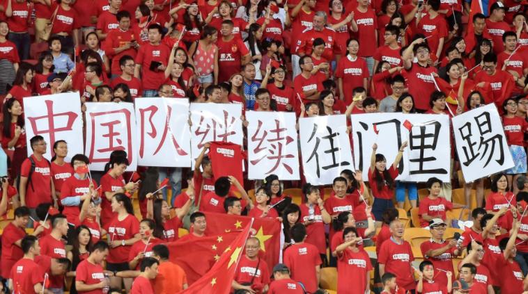 评论印度足球和国足,国足与印度足球比赛