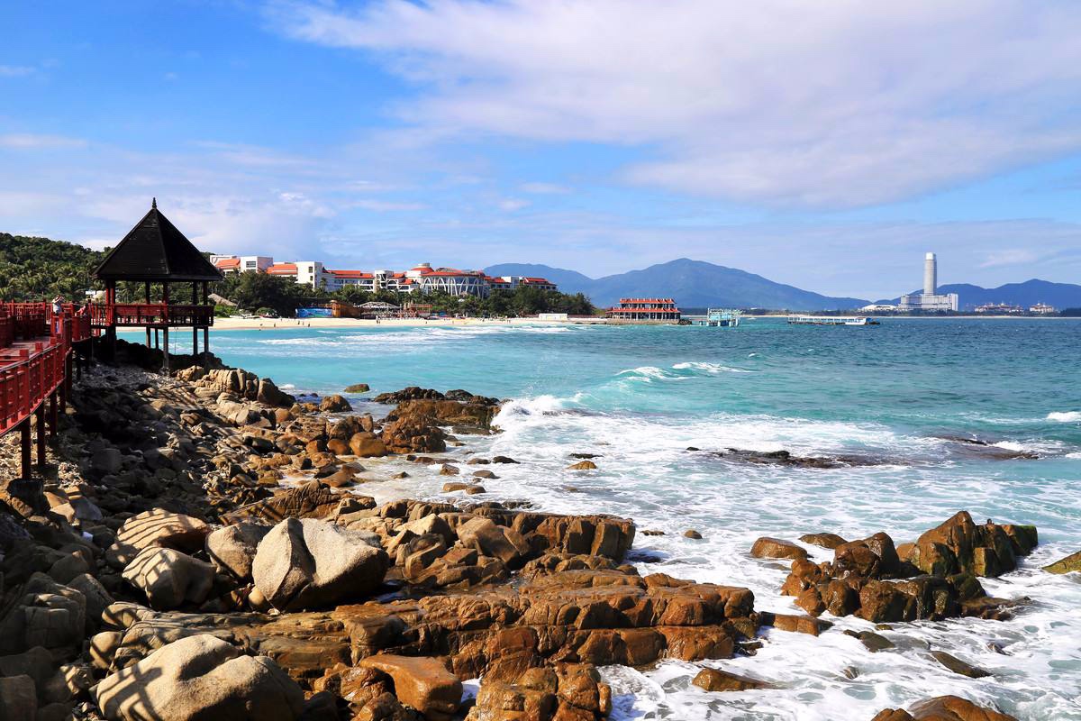 海南三亚气候适合居住吗,三亚适合宜居吗