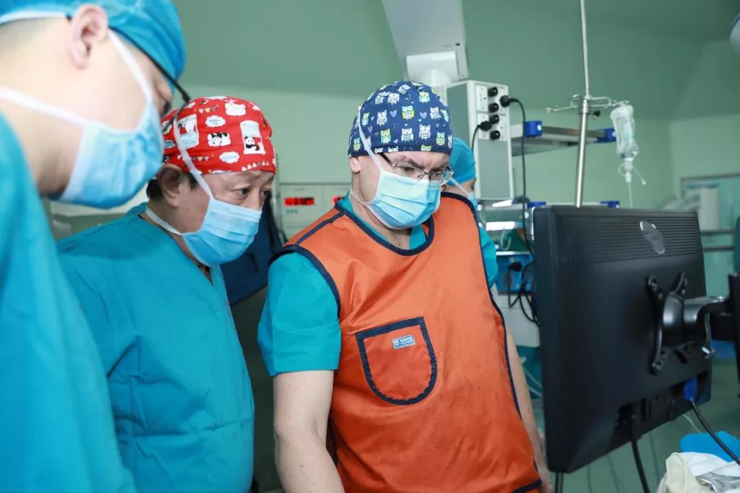 德国脊柱医生,德国脊柱大师