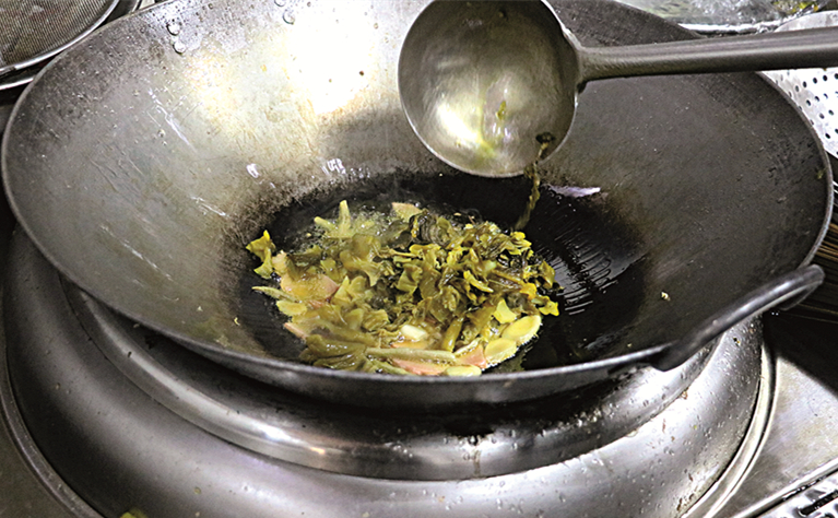 酸菜鱼简单做法巴沙鱼,酸菜鱼料理包简单做法视频