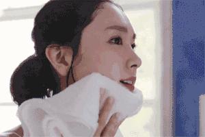 洗脸的三大误区你中招了吗 (洗脸误区看看有没有中招)