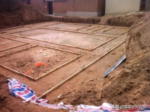 北方农村建房全过程，三层占地150平米，花了50万