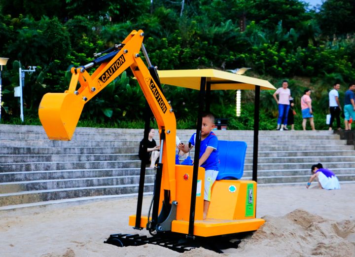 板辽梦幻沙滩,板辽湖金沙滩嗨翻夏夜