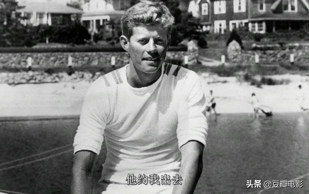 首位全裸出镜,这好莱坞*星艳**竟是wifi之母《*物尤**:海蒂·拉玛传》