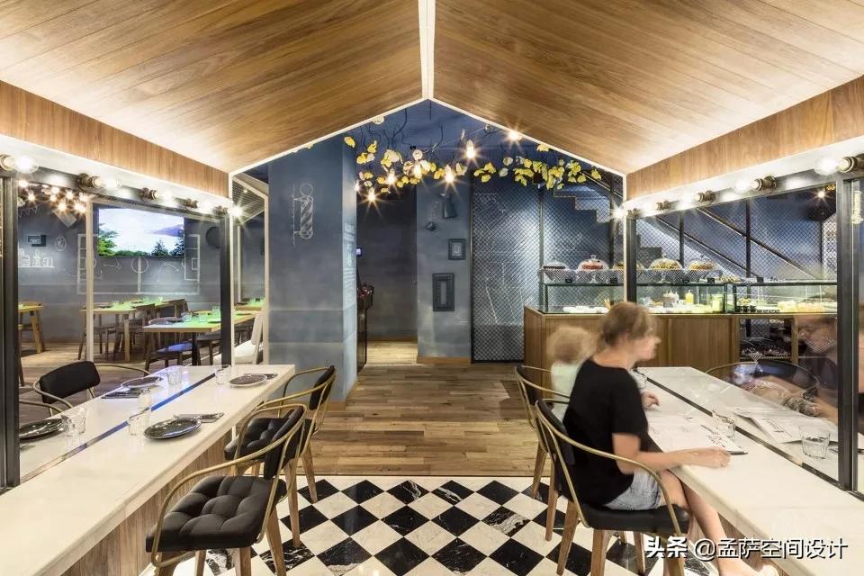 梅西开的奶茶店,梅西开的餐厅的名字