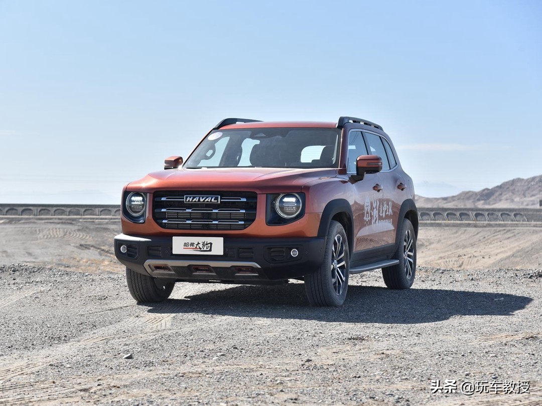 内饰大改,内饰大改更具科技范