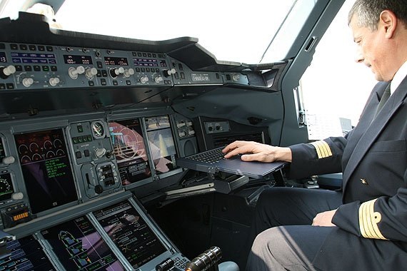 安225运送口罩视频,安225运输机运输口罩