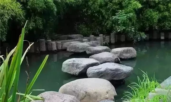 庭院置石风水图,庭院置石风水布局