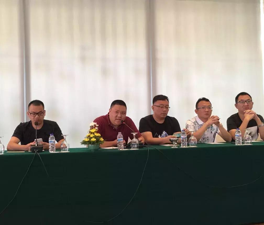 美博空调巴厘岛,美的空调1.5匹单冷多少钱一台