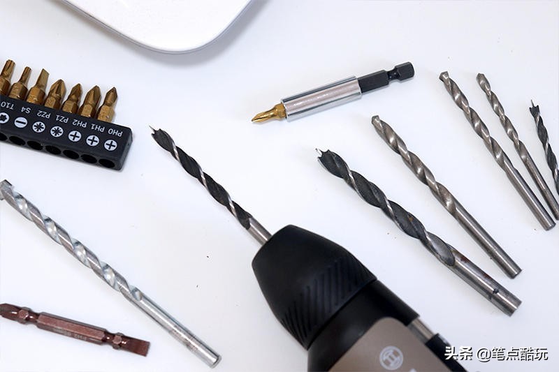 bosch博世电钻如何使用,bosch博世电钻怎么拆