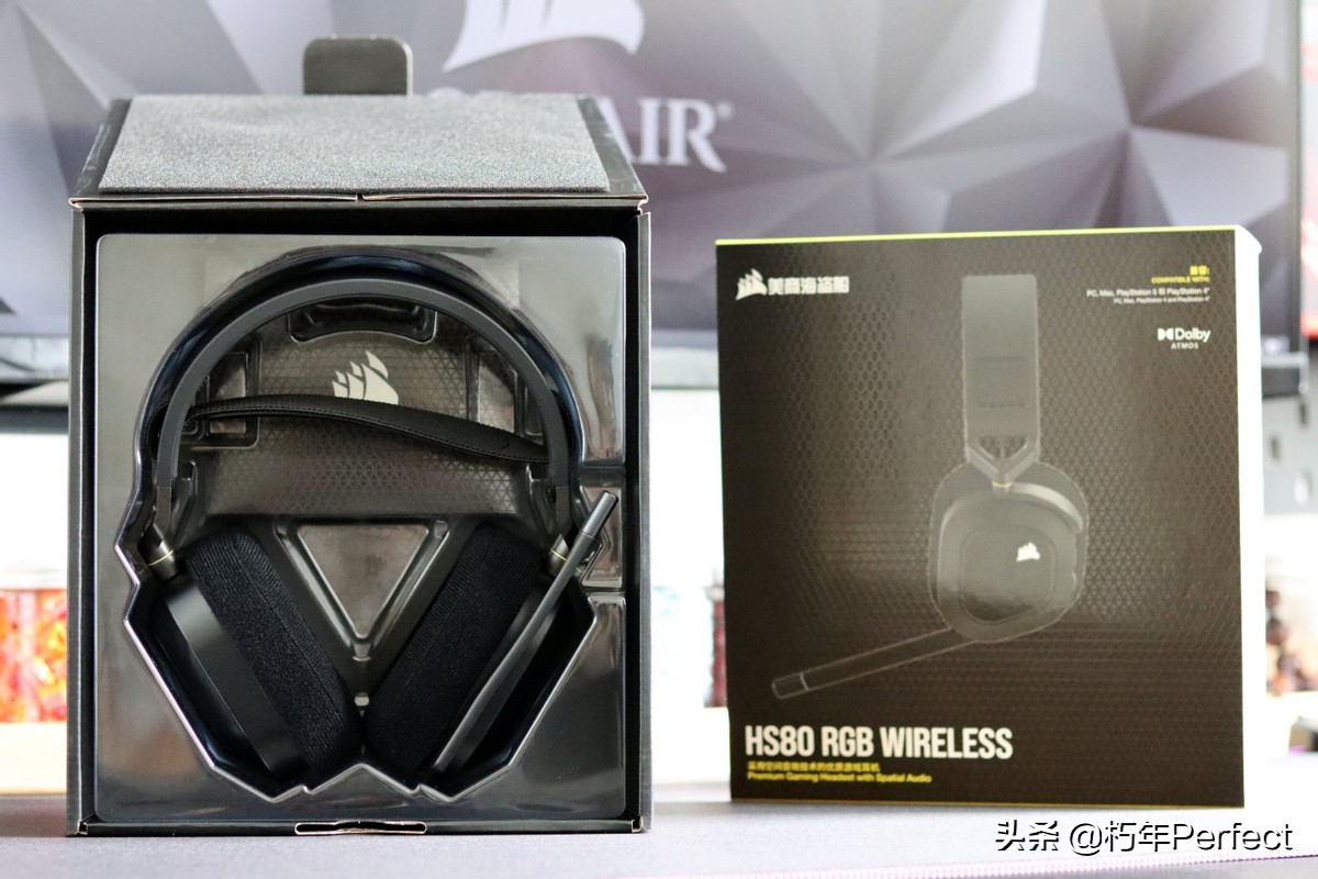 海盗船hs70无线耳机评测,海盗船hs80耳机开箱