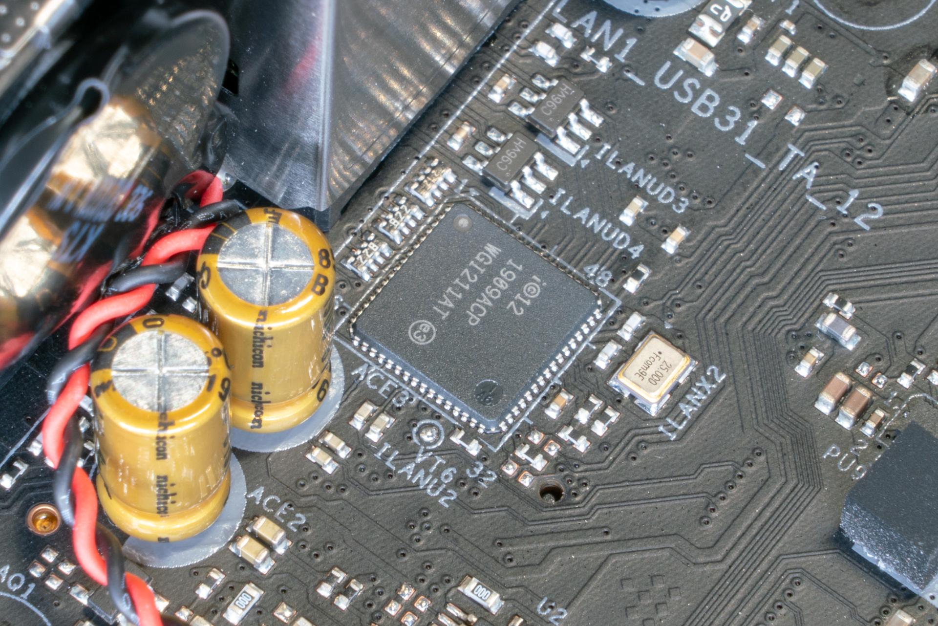 华擎x570phantomitx,华擎x570itx雷电3