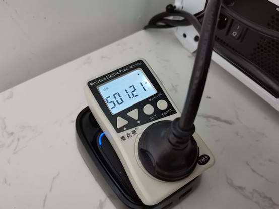 rogstrix雷鹰850g测评,rogstrix雷鹰550w