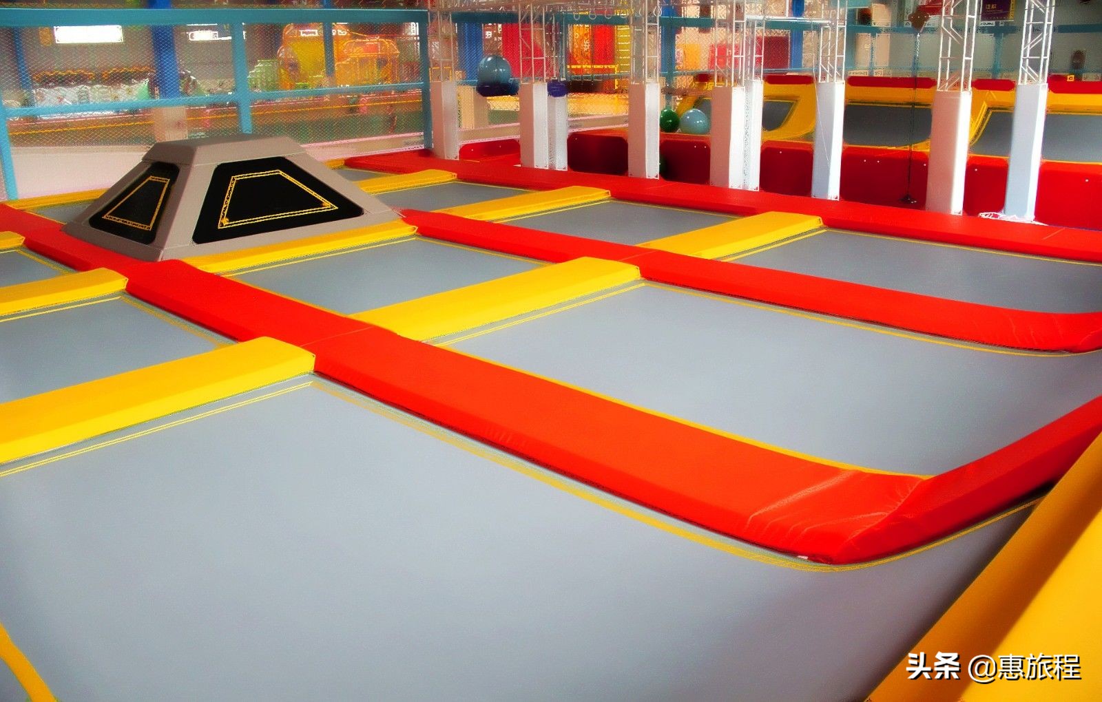 西安市免费公园儿童乐园,西安新城区网红游乐场打卡地